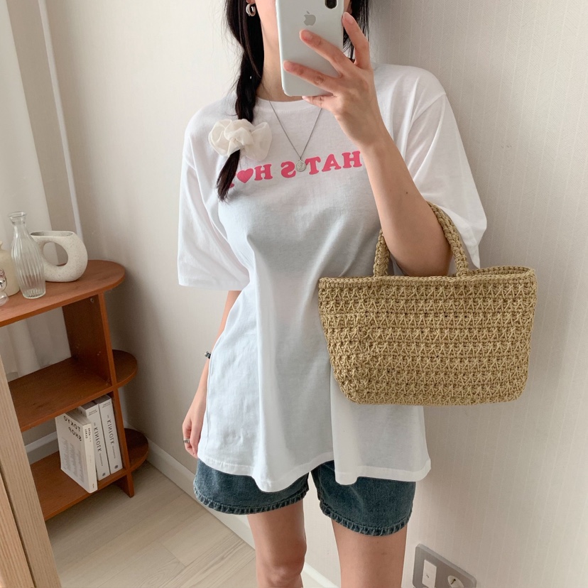 HELLO JINI韓國㊣直郵東大門代購女裝新款時尚人氣熱賣T恤HELLO JINIT恤