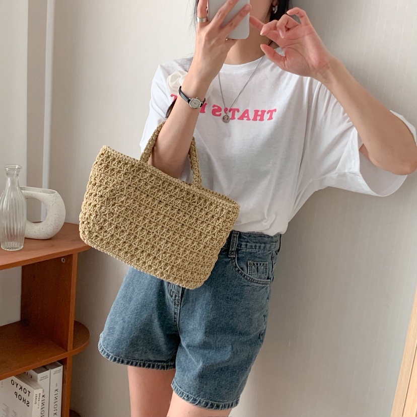 HELLO JINI韓國㊣直郵東大門代購女裝新款時尚人氣熱賣T恤HELLO JINIT恤