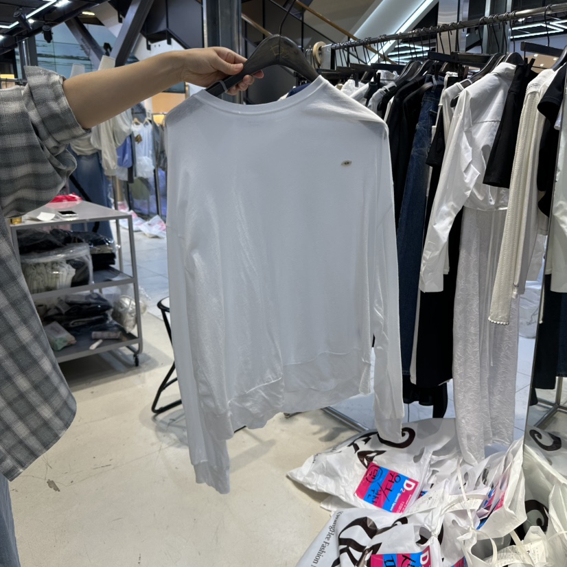 A2/D2韓國㊣直郵東大門代購女裝新品25春夏熱賣推薦長袖T恤A2/D2長袖T恤圖色2