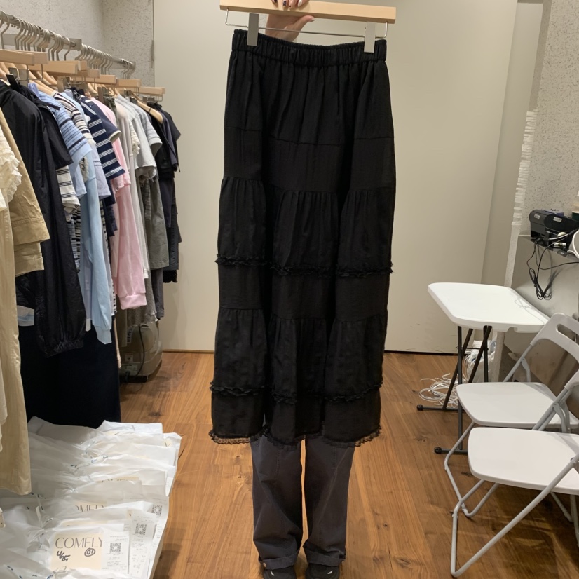 COMELY直郵韓國代購㊣女裝新品25春夏人氣時尚半身裙中短裙COMELY半身裙/中短裙
