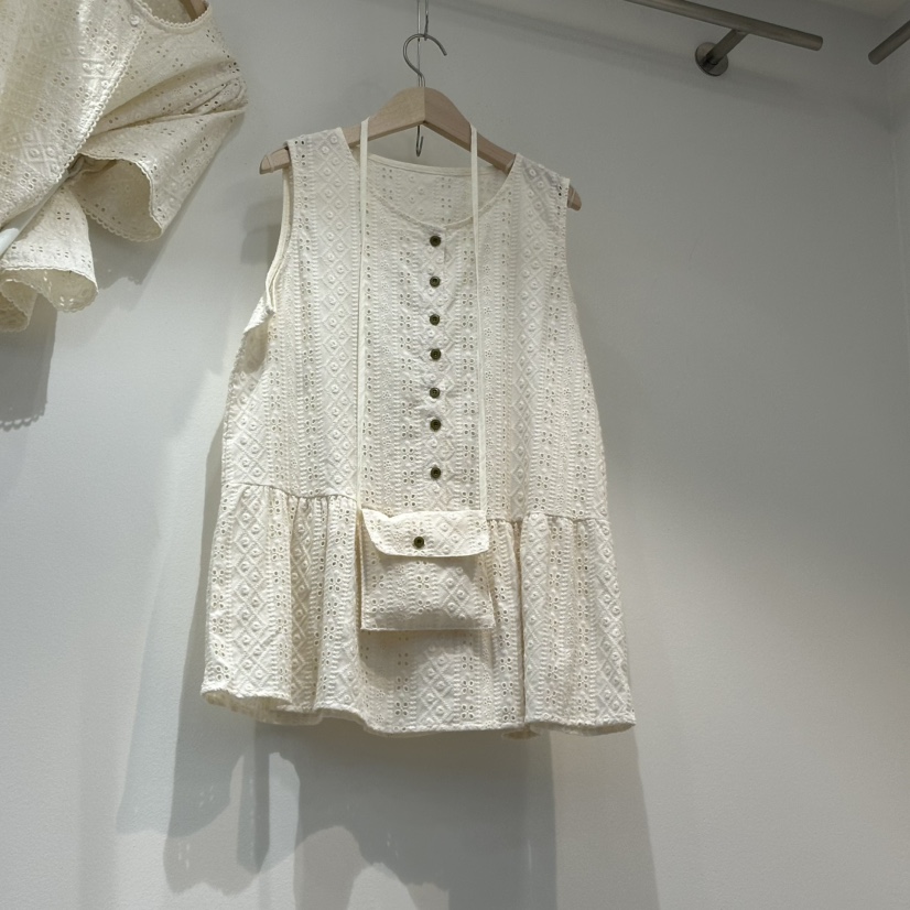 HOT PLACE韓國㊣直郵東大門代購女裝新品25春夏吊帶背心含小包HOT PLACE/DREAM GIRIS吊帶/背心圖色2