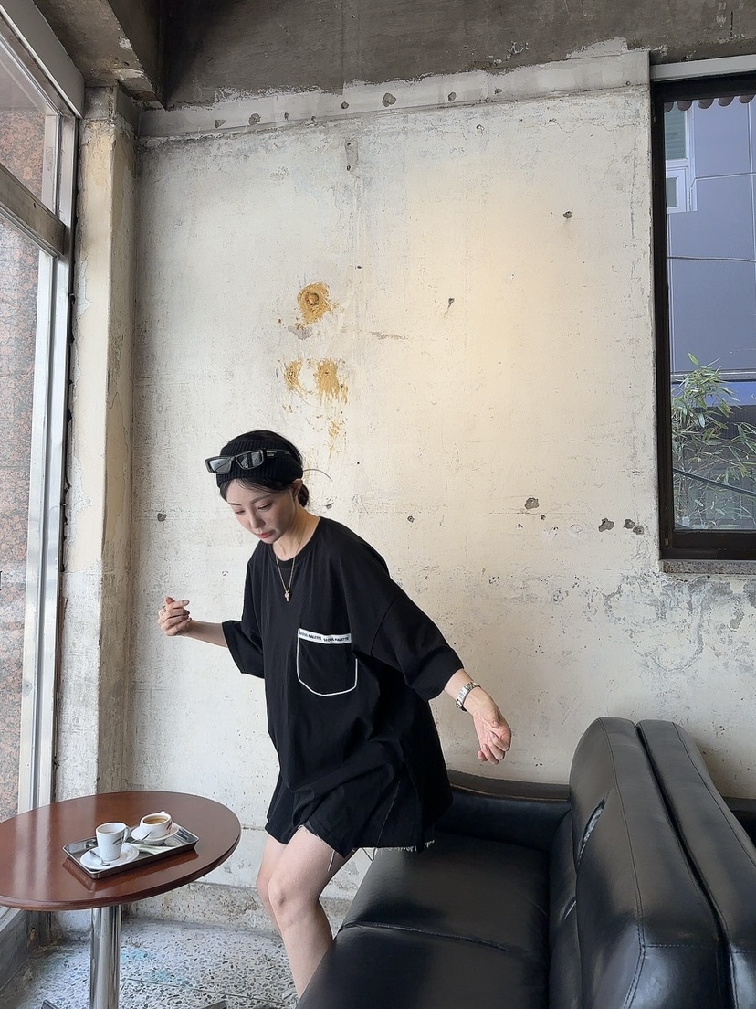 PALETTE-Q東大門實拍女裝新品職業人氣真品時尚T恤口袋拉鏈PALETTET恤