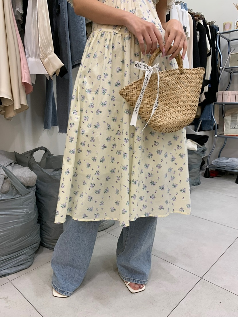 BANI BLUSH韓國直郵女士新品職業休閑熱賣時尚推薦人氣連衣裙BANI BLUSH連衣裙