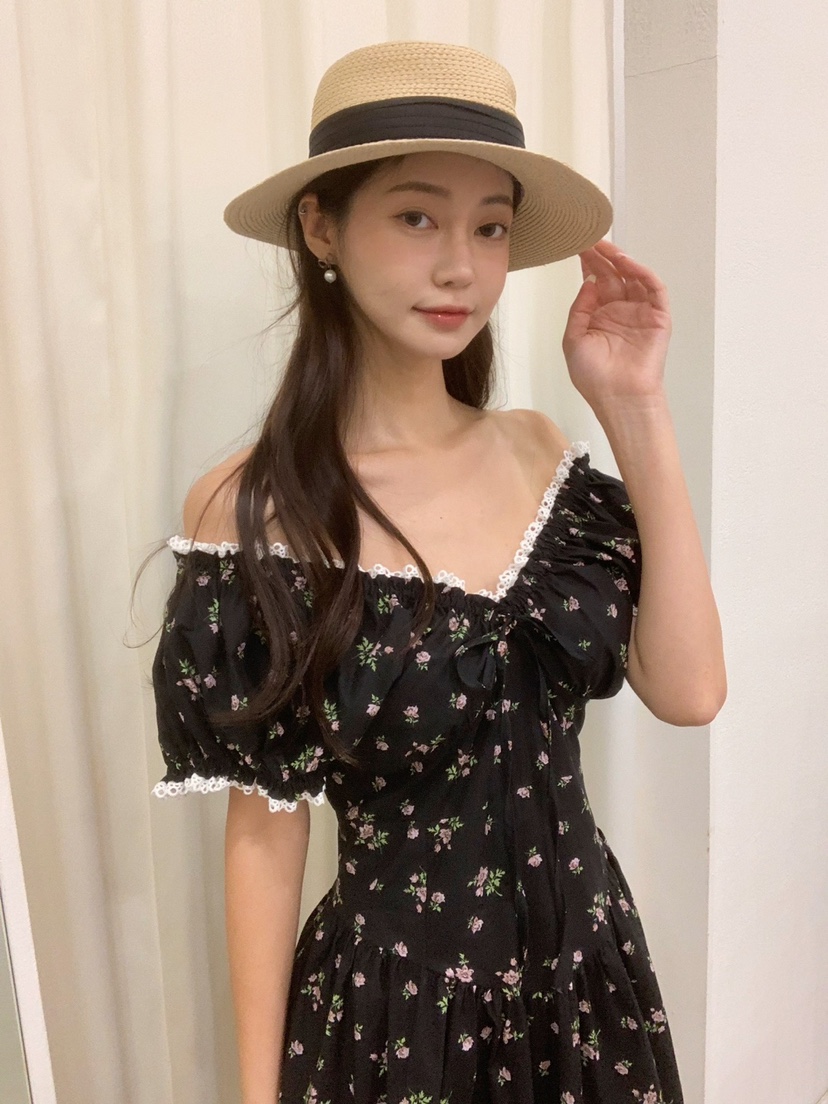 BANI BLUSH韓國直郵女士新品職業休閑熱賣時尚推薦人氣連衣裙BANI BLUSH連衣裙