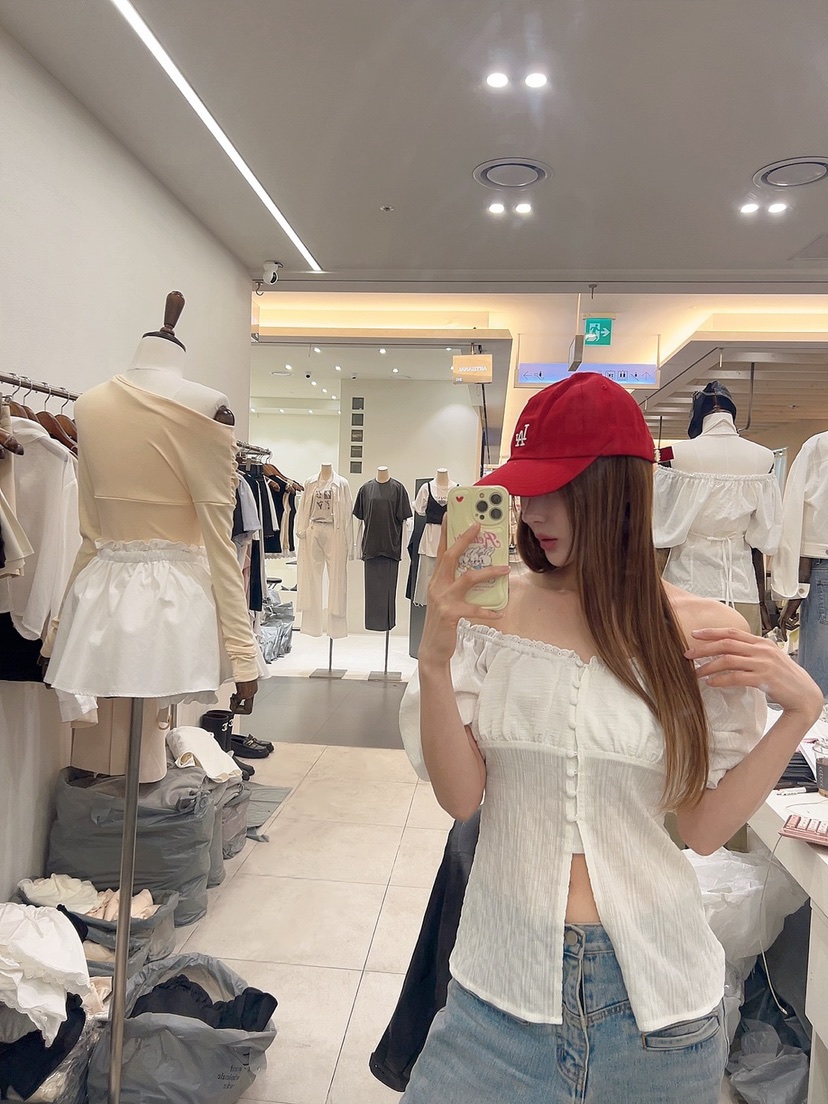 BANI BLUSH韓國代購女裝新品休閑真品推薦時尚熱賣襯衫蕾絲衫BANI BLUSH襯衫/蕾絲衫