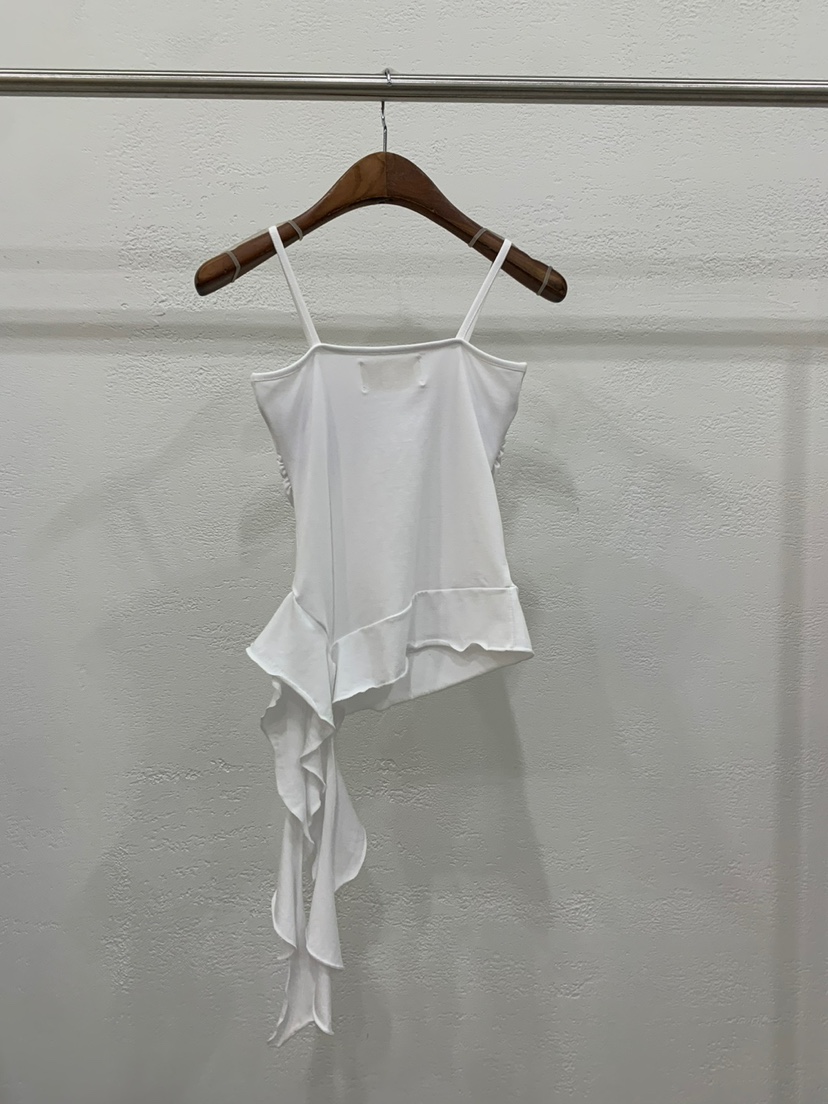 BANI BLUSH韓國直郵女裝新款真品推薦職業人氣時尚吊帶背心BANI BLUSH吊帶/背心