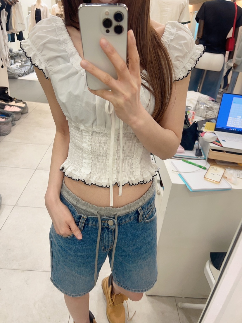 BANI BLUSH東大門實拍女士新款25春夏職業推薦休閑襯衫蕾絲衫BANI BLUSH襯衫/蕾絲衫