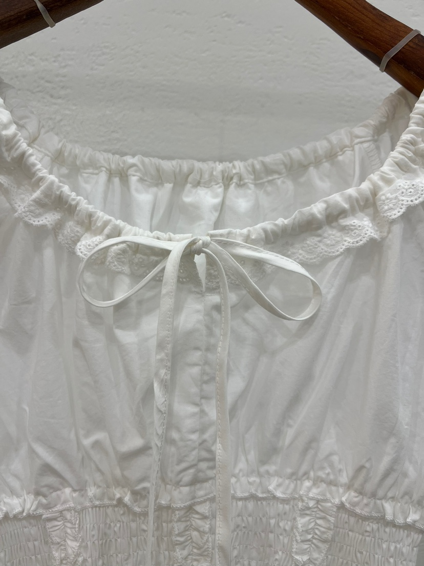 BANI BLUSH東大門實拍女士新款25春夏職業推薦休閑襯衫蕾絲衫BANI BLUSH襯衫/蕾絲衫