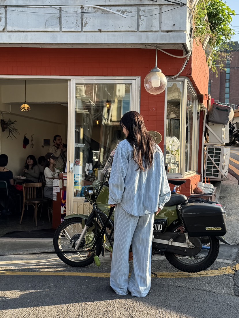 SUNDER MARKET東大門代購女士新品真品時尚休閑襯衫蕾絲衫SUNDER MARKET襯衫/蕾絲衫