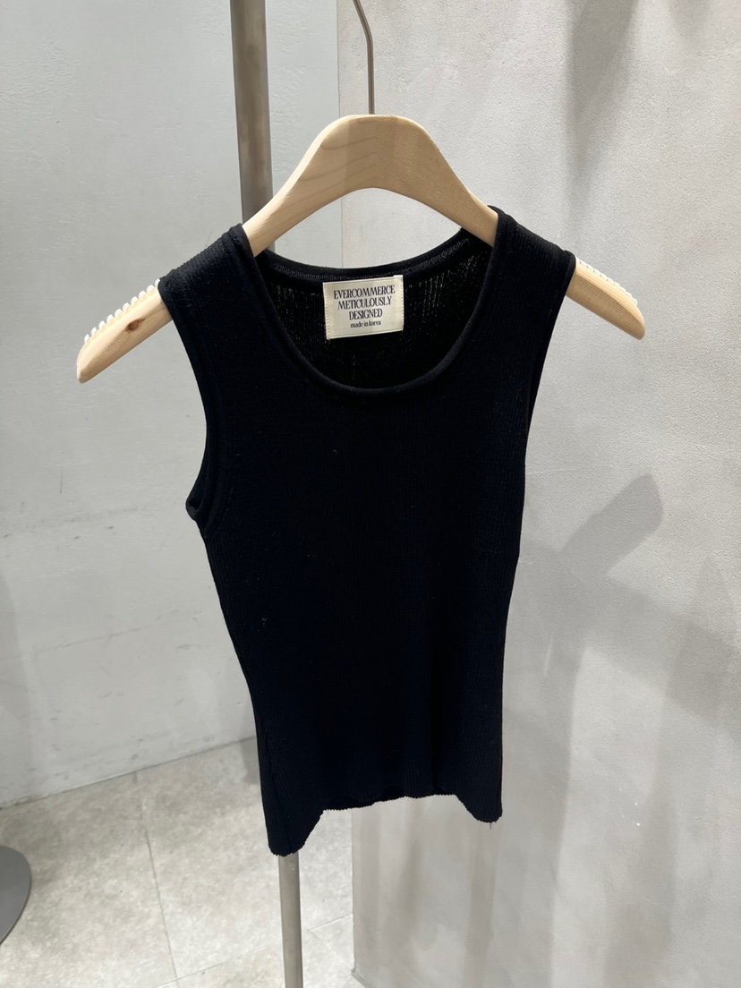 EVERCOMMERCE METICULOUSLY DESIGNED東大門實拍女裝新品人氣吊帶背心EVERCOMMERCE METICULOUSLY DESIGNED吊帶/背心圖色4