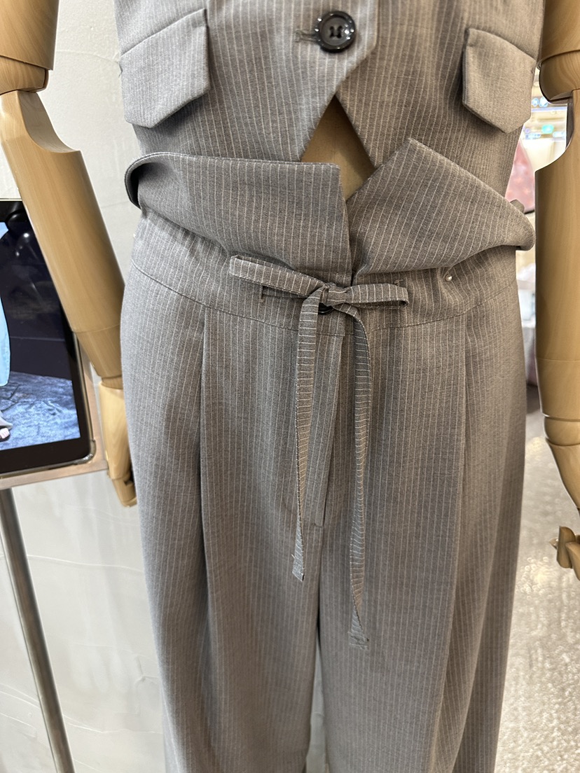 INSSENSE-A東大門實拍女士新品熱賣休閑時尚職業真品休閑褲INSSENSE-A休閑褲