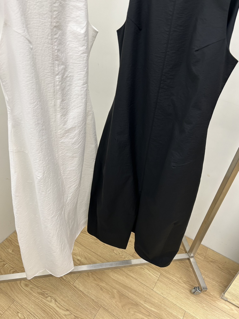 UTRE東大門代購女裝新款25春夏人氣熱賣休閑真品職業連衣裙UTRE連衣裙
