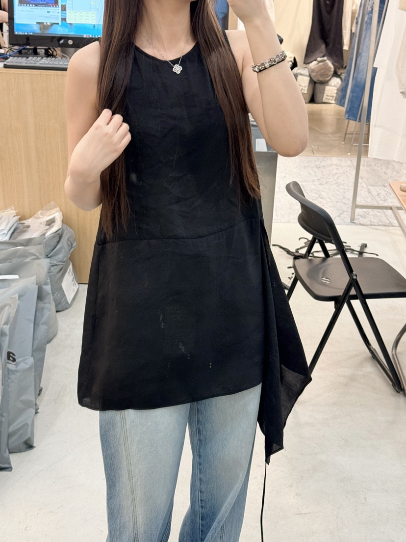 THE EYL東大門實拍女裝新款25春夏休閑推薦時尚職業吊帶背心THE EYL吊帶/背心