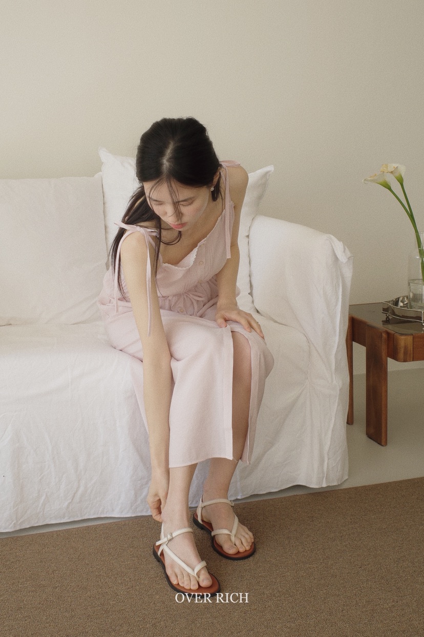 OVER RICH東大門代購女裝新款時尚休閑熱賣人氣推薦連衣裙OVER RICH連衣裙