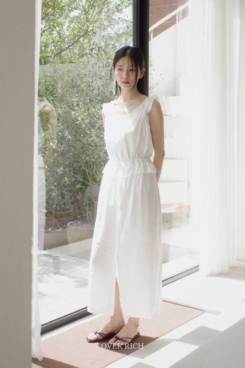 OVER RICH東大門代購女裝新款時尚休閑熱賣人氣推薦連衣裙OVER RICH連衣裙
