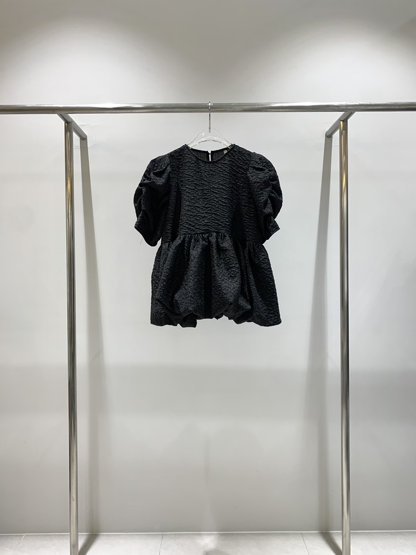 CESTLAVIE東大門代購女裝新款人氣25春夏熱賣襯衫蕾絲衫泡泡袖CESTLAVIE襯衫/蕾絲衫圖色2