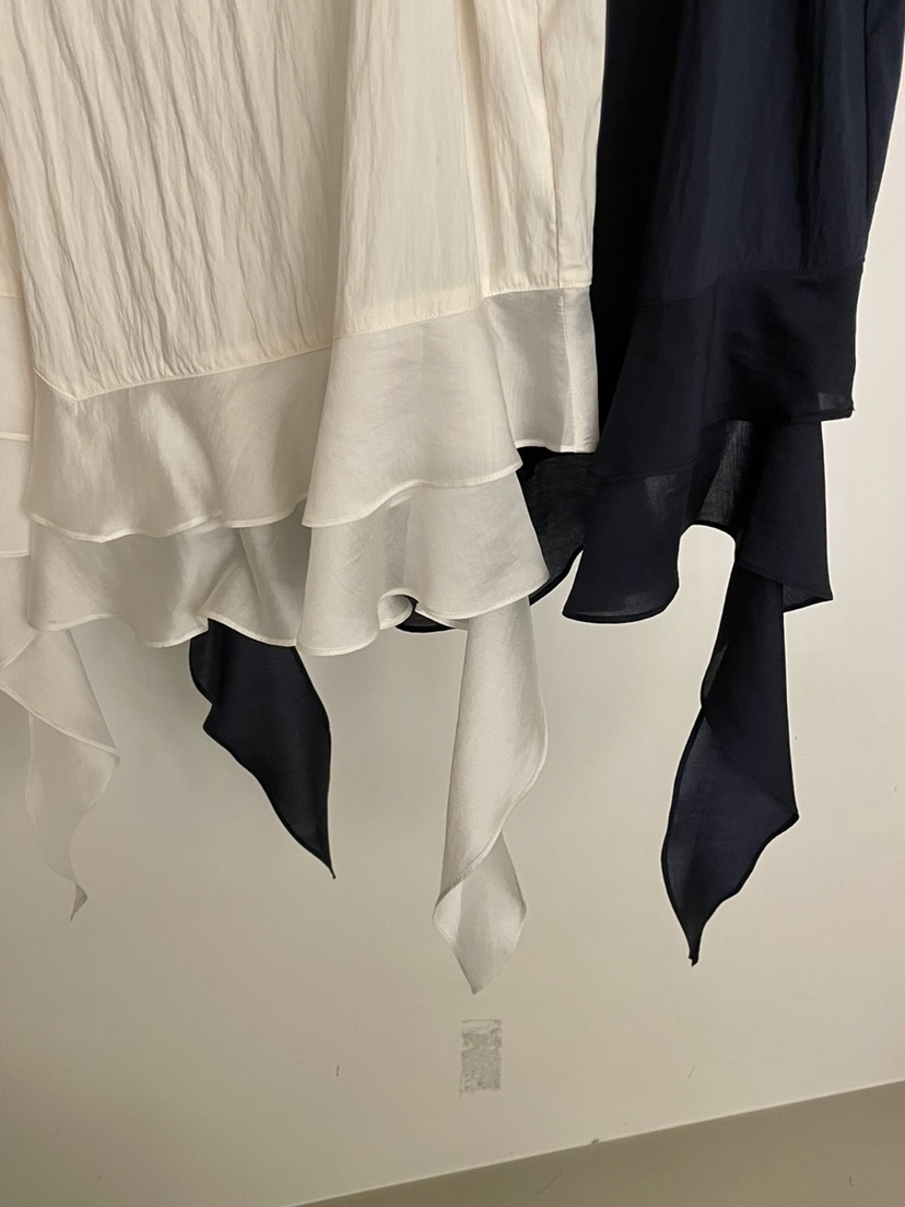 BOLD-A東大門直郵女士新品時尚職業休閑熱賣襯衫蕾絲衫荷葉邊RE BOLD襯衫/蕾絲衫
