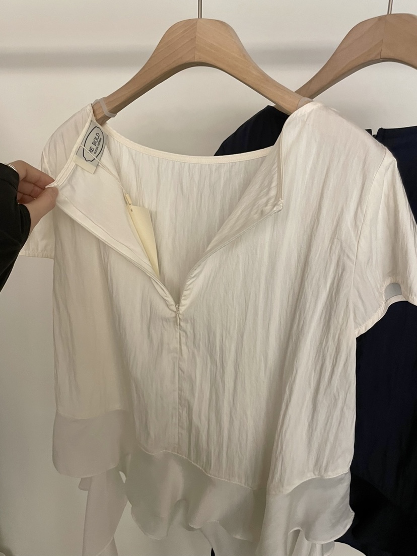BOLD-A東大門直郵女士新品時尚職業休閑熱賣襯衫蕾絲衫荷葉邊RE BOLD襯衫/蕾絲衫