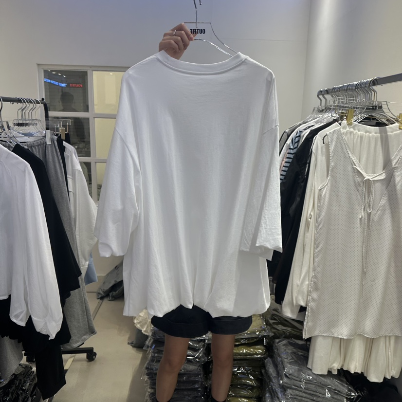 OUTFIT東大門直郵女士新款推薦時尚職業人氣真品休閑熱賣T恤OUTFITT恤