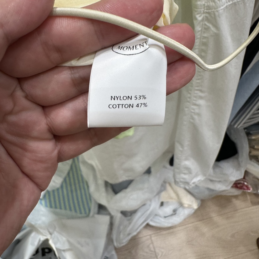 OURMOMENT東大門直郵女裝新品真品人氣熱賣推薦職業襯衫蕾絲衫OURMOMENT襯衫/蕾絲衫