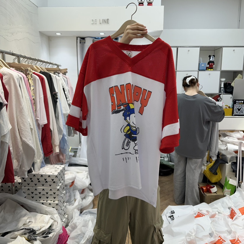 DE LINE東大門直郵女裝新品25春夏時尚職業真品人氣熱賣T恤DE LINET恤圖色2