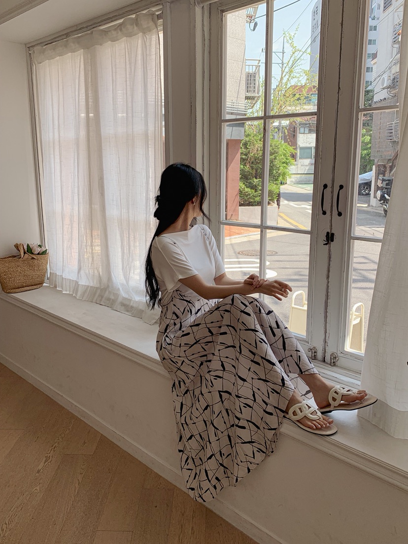 VERNI韓國直郵㊣女裝新款25春夏休閑時尚推薦連衣裙不含內搭VERNI連衣裙