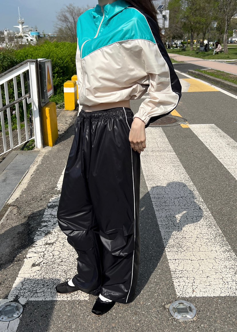 ANOTHER AVENUE韓國直郵㊣東大門實拍女裝新品休閑夾克連帽衫短款ANOTHER AVENUE夾克