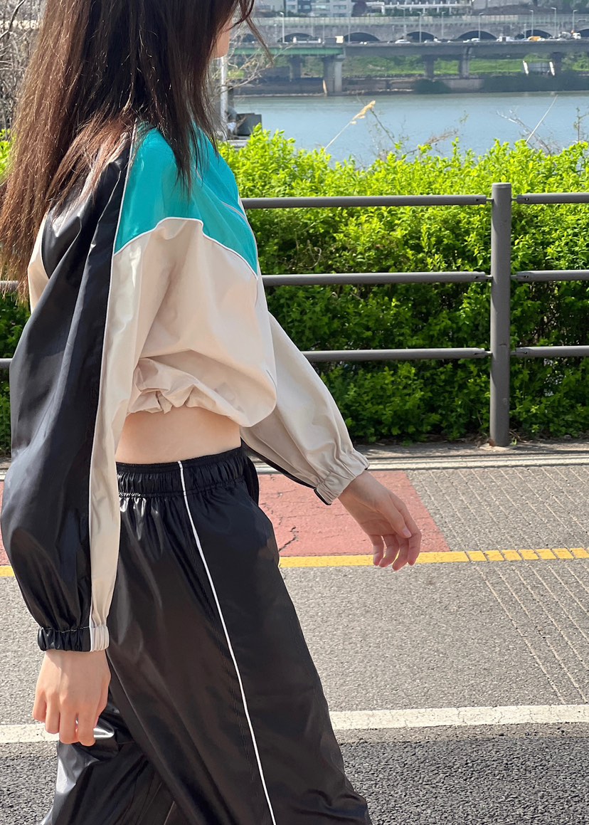 ANOTHER AVENUE韓國直郵㊣東大門實拍女裝新品休閑夾克連帽衫短款ANOTHER AVENUE夾克