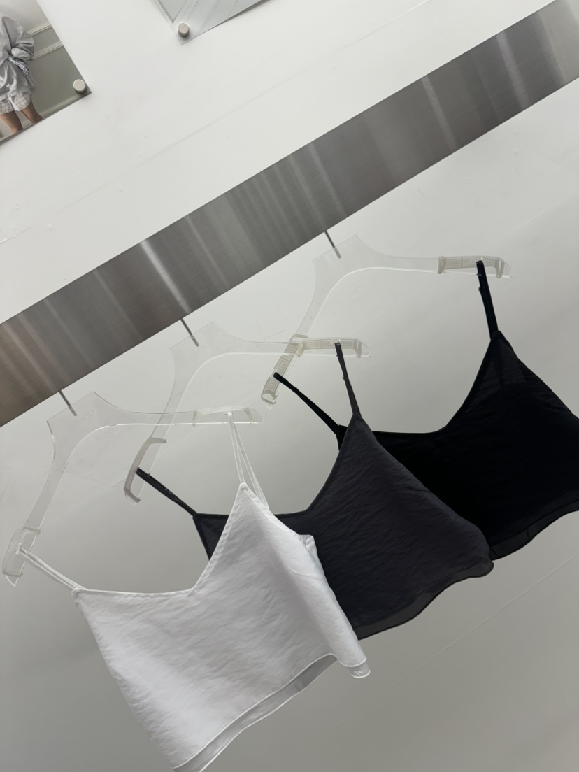AMOOD韓國直郵㊣東大門實拍女裝新品時尚休閑人氣熱賣吊帶背心AMOOD吊帶/背心