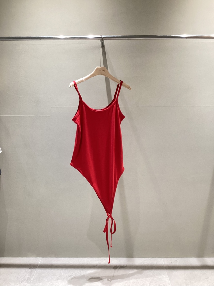 NEAR LEAP-P韓國直郵㊣東大門實拍女裝新品休閑25春夏吊帶背心NEAR LEAP吊帶/背心圖色2