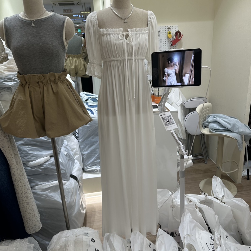 HANSUNGHYUN韓國㊣直郵東大門代購女裝新品時尚連衣裙奶油色HANSUNGHYUN連衣裙