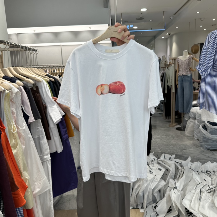 REVE-L韓國直郵㊣東大門實拍女裝新品推薦時尚熱賣人氣T恤REVE-LT恤圖色2