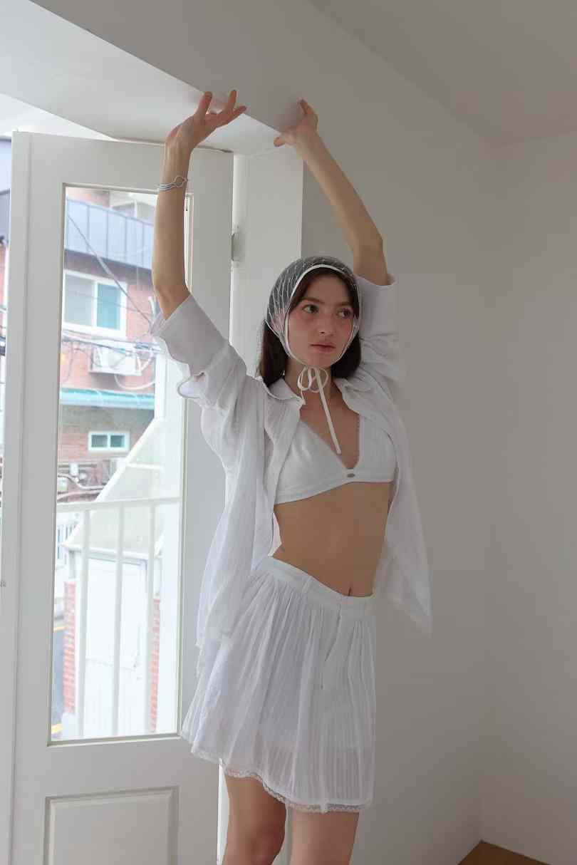 FOUNDATION韓國㊣直郵東大門代購女裝新品推薦時尚襯衫蕾絲衫FOUNDATION襯衫/蕾絲衫