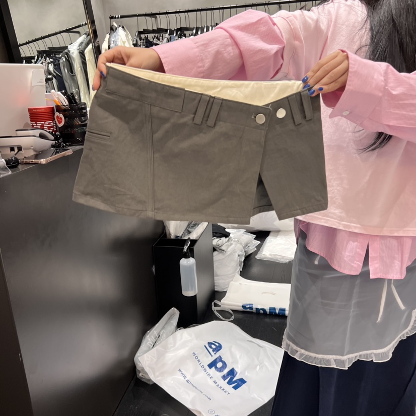 TUG韓國直郵㊣東大門實拍女裝新品推薦25春夏休閑熱賣時尚短裙TUG短裙圖色2