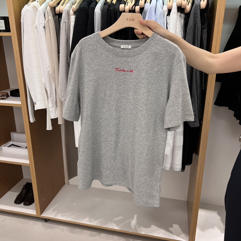 ALOT韓國㊣直郵東大門代購女裝新品休閑時尚熱賣人氣T恤棉質A LOTT恤圖色2