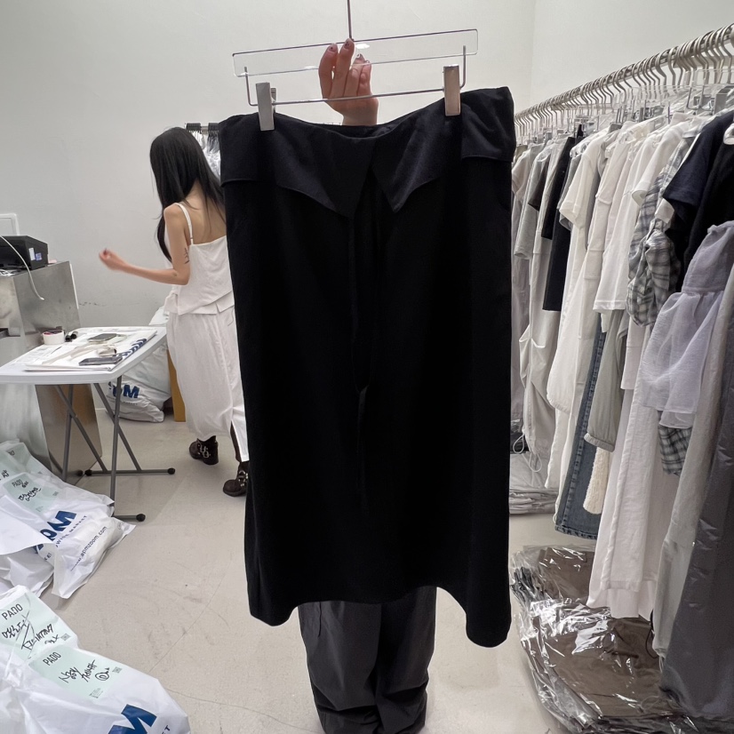 PADO韓國直郵㊣東大門實拍女裝新品休閑時尚推薦半身裙中短裙PADO半身裙/中短裙圖色2