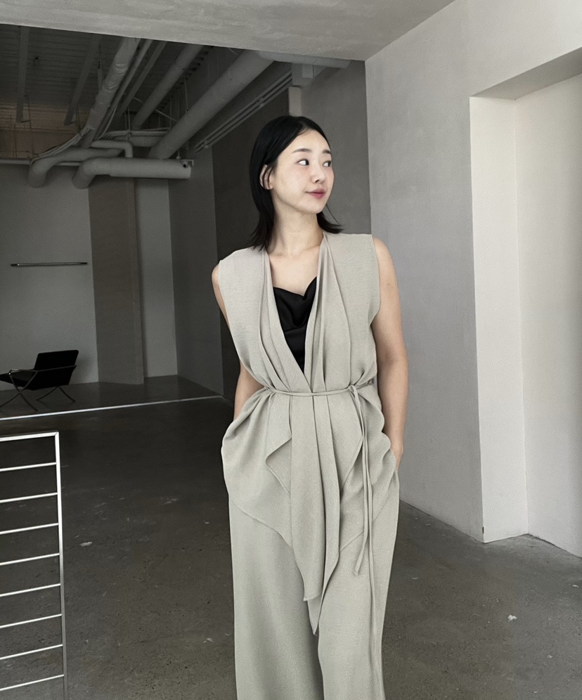 VERNI韓國直郵㊣東大門實拍女裝新品熱賣休閑人氣馬甲含腰繩VERNI馬甲