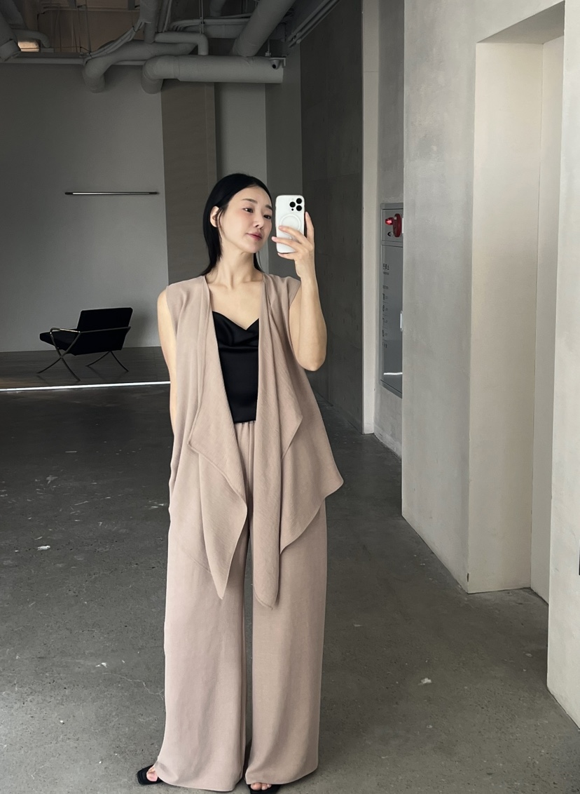 VERNI韓國直郵㊣東大門實拍女裝新品熱賣休閑人氣馬甲含腰繩VERNI馬甲