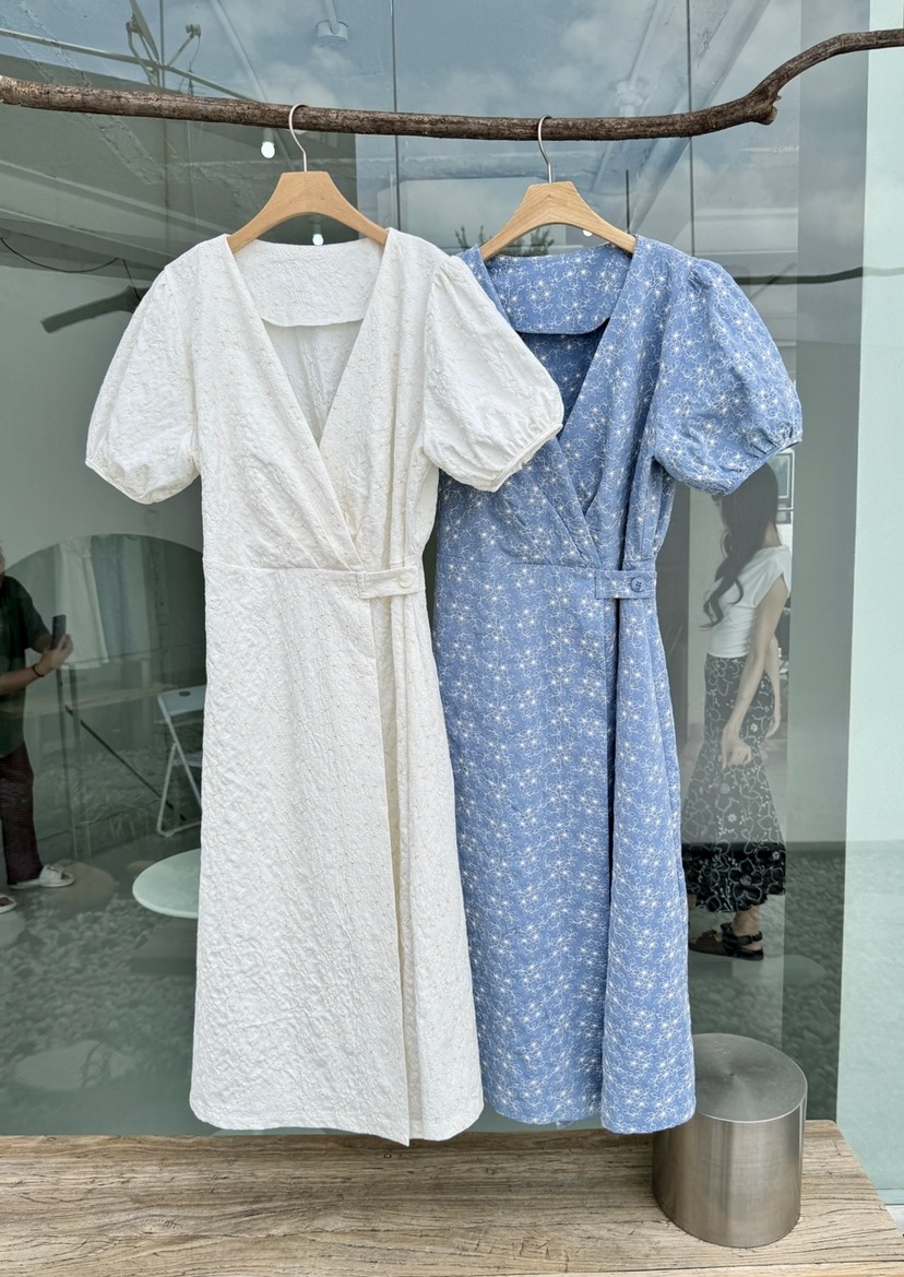 AVEC-OT韓國代購女裝新款25春夏推薦真品休閑時尚人氣連衣裙AVEC-OT連衣裙