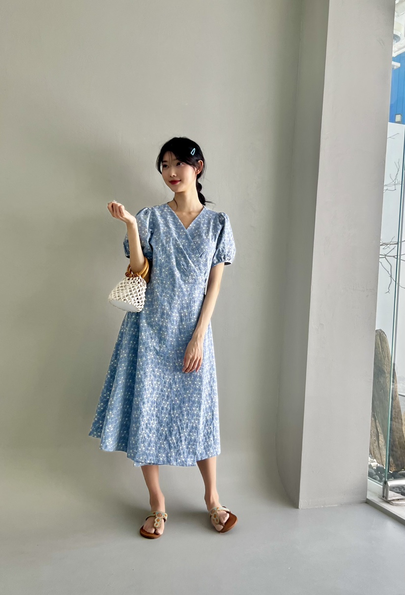 AVEC-OT韓國代購女裝新款25春夏推薦真品休閑時尚人氣連衣裙AVEC-OT連衣裙