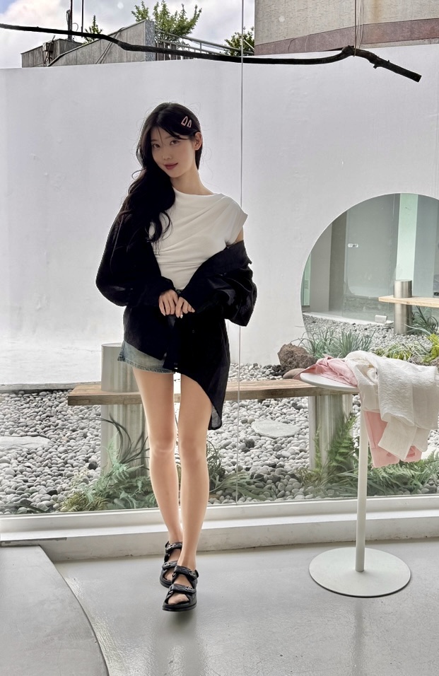 AVEC-OT東大門代購女裝新品熱賣25春夏真品休閑襯衫蕾絲衫AVEC-OT襯衫/蕾絲衫圖色3