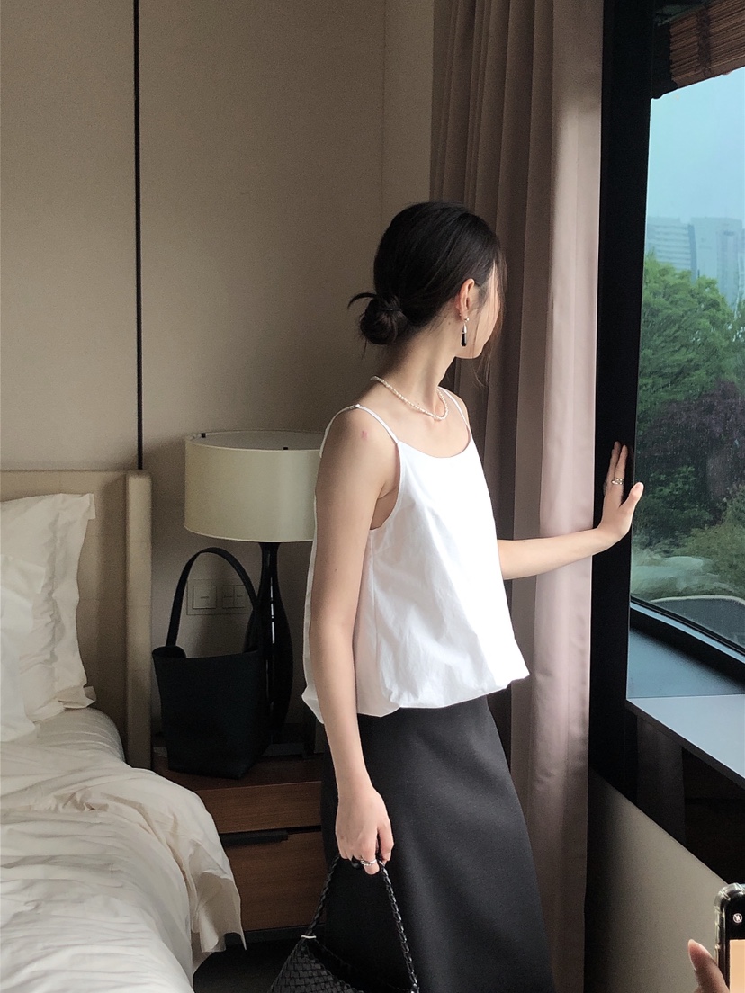 LE BUTTER韓國直郵女士新品推薦人氣休閑真品25春夏吊帶背心LE BUTTER吊帶/背心