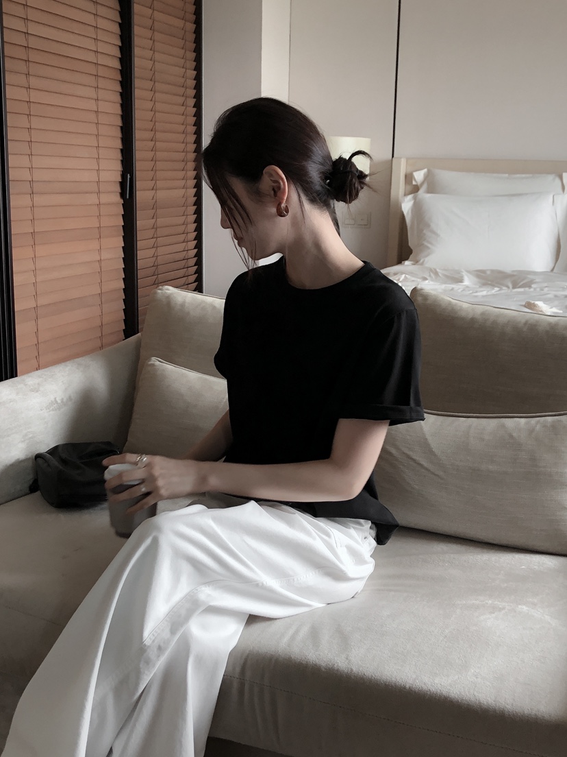 LE BUTTER韓國代購女士新款推薦人氣休閑25春夏熱賣時尚T恤LE BUTTERT恤