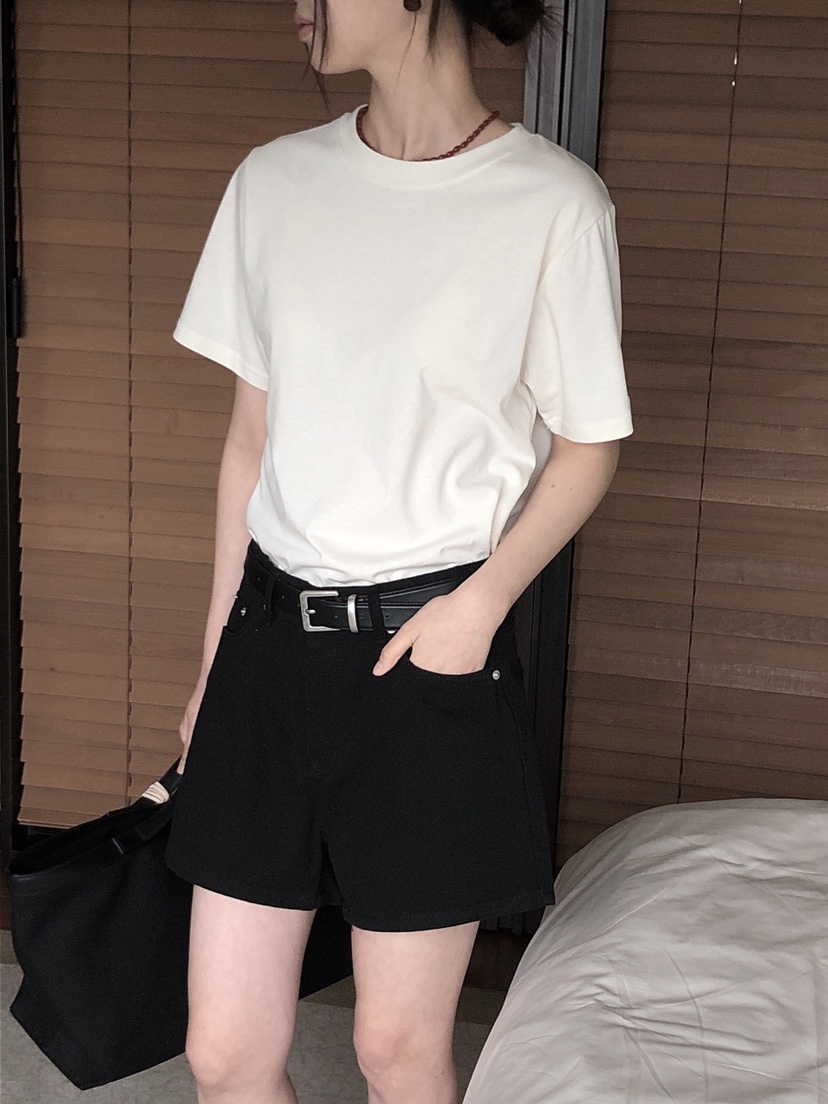 LE BUTTER韓國代購女士新款推薦人氣休閑25春夏熱賣時尚T恤LE BUTTERT恤圖色2