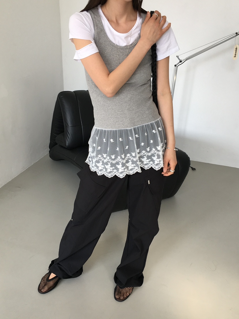 MONDAYMORING東大門直郵女裝新款人氣時尚推薦25春夏吊帶背心MONDAYMORING吊帶/背心