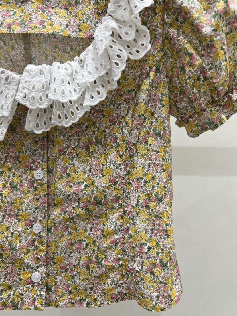 SHIRRING東大門代購女裝新品人氣25春夏熱賣時尚襯衫蕾絲衫SHIRRING襯衫/蕾絲衫