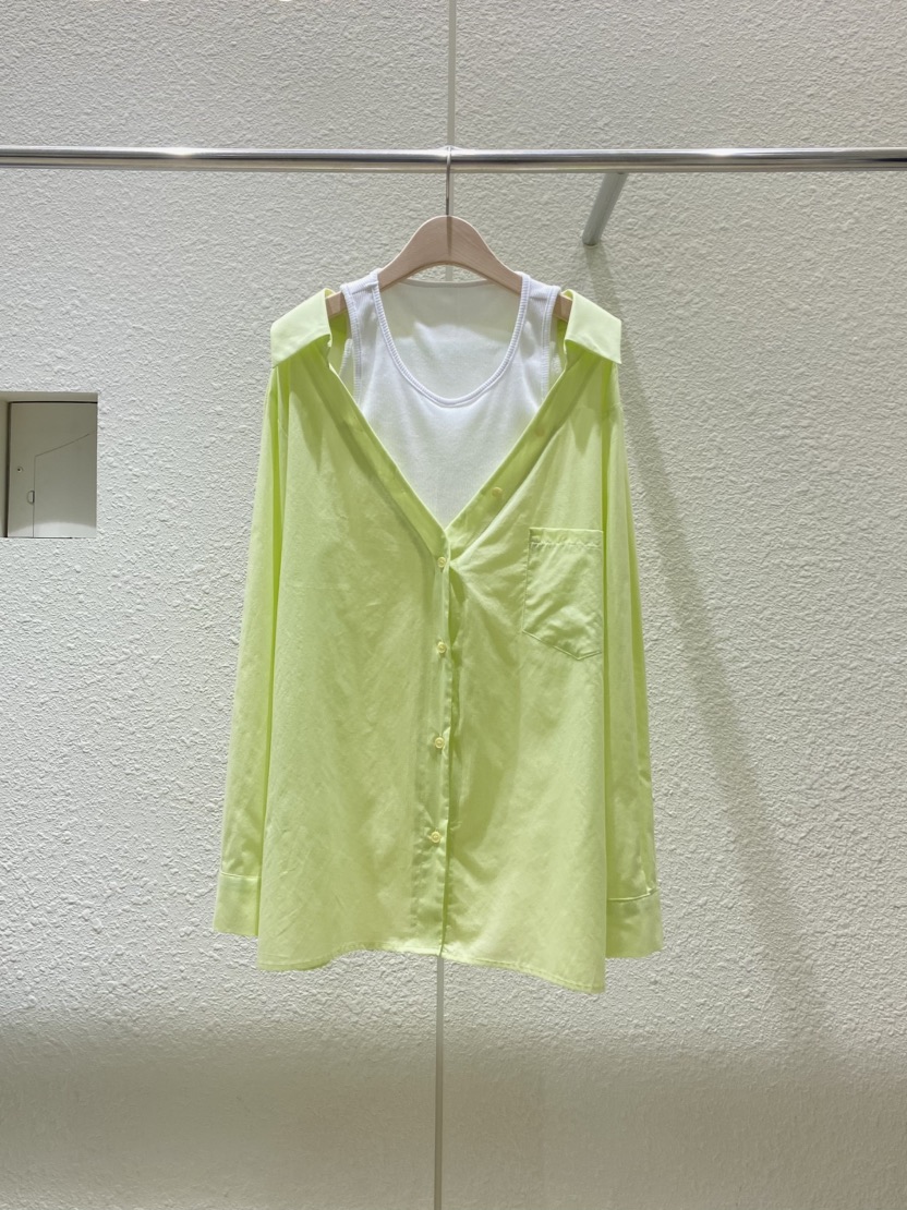 PLAYBUTTON-P韓國直郵㊣女裝新品時尚25春夏休閑襯衫蕾絲衫PLAYBUTTON襯衫/蕾絲衫