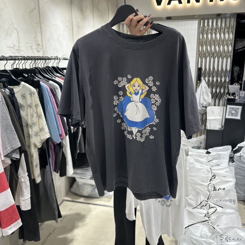 VANTA韓國直郵㊣女裝新品人氣時尚休閑推薦熱賣25春夏T恤VANTAT恤圖色2實際價格33000