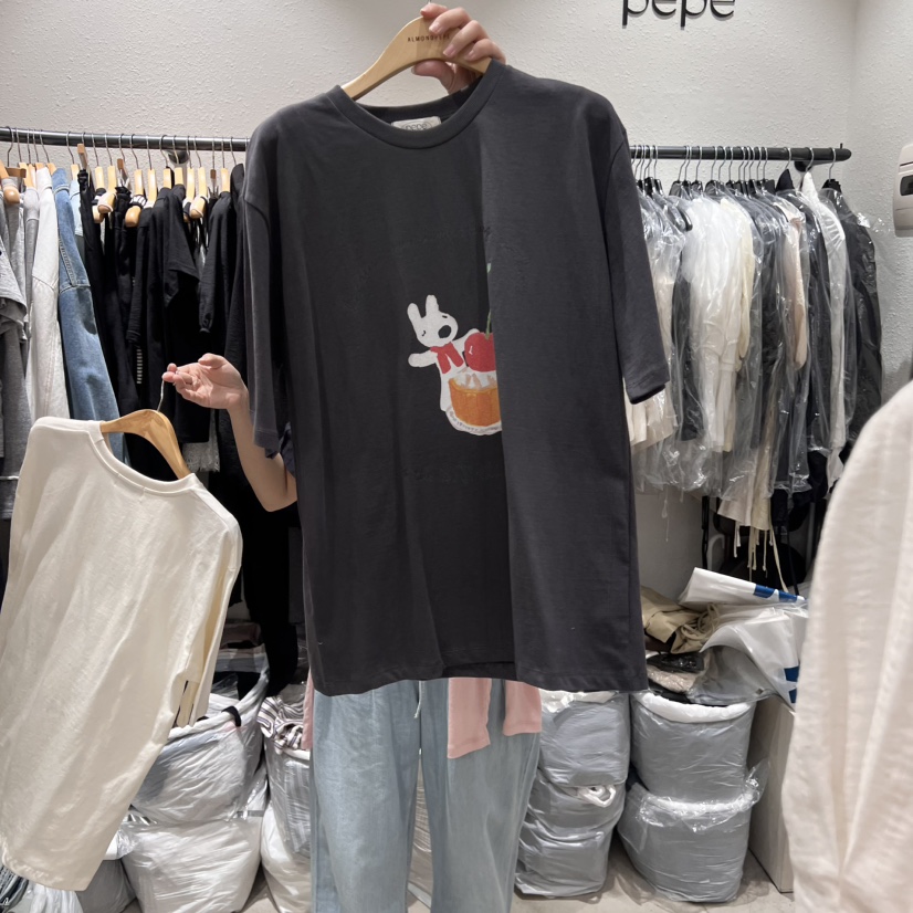 ALMOND PEPE直郵韓國代購㊣女裝新款推薦熱賣時尚休閑人氣T恤ALMOND PEPET恤圖色2