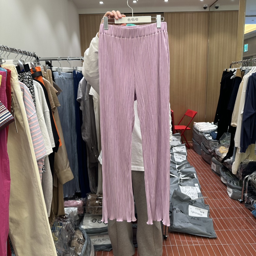 E/E/E韓國直郵㊣東大門實拍女裝新品熱賣25春夏休閑褲褶皺E/E/E休閑褲圖色2